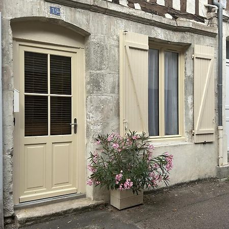 L'Annexe De L'Abbaye Auxerre Exterior foto